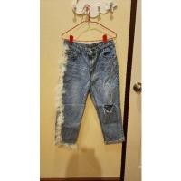 ราคา กางเกงยีนส์แฟชั่น มีระบายขนนกสีฟ้าข้างขวา (22582010214)