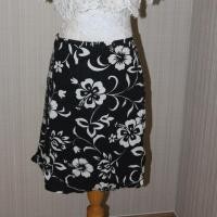 ราคา กระโปรงเอวสูงลายดอกไม้ เอว29-30 สะโพกฟรี ยาว 16 (887970867)