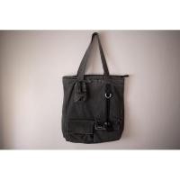 ราคา กระเป๋า National Geographic Tote สีเทาเข้ม (มือสอง) (26726248672)