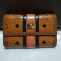 ราคา Mcmของแท้กระเป๋าสตางค์ใบกลาง (2311898869)