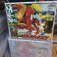 ราคา สิงโตโกไคเจอร์มือหนึ่ง (15174510732)