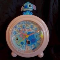 ราคา สติช stitch นาฬิกาปลุก นาฬิกาตั้งโต๊ะ สีเฟสเล็กน้อยใช้งานได้ปกติ (52952341988)