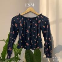 ราคา เสื้อปาดไหล่ ลายดอกจิ๋วๆ H&M (22647290261)