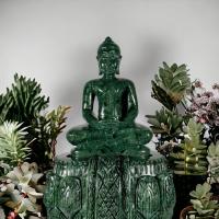 ราคา พระพุทธรูป พระแกะสลัก พระแก้วมรกต เนื้อเขียว หินเขียวอินเดีย หน้าตัก 3 นิ้ว พร้อมฐานสูง 7 นิ้ว นํ้าหนัก 3 กิโลกรัม (24669625243)
