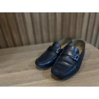 ราคา Tods Loafers Leather Shoes หนังแท้ ของแท้มือสอง สภาพใหม่ Size 5”1/2 inch (14470710193)