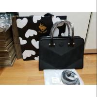 ราคา กระเป๋า Jelly bunny แท้จาก shop ของใหม่อุปกรณ์ครบ สีดำ อุปกรณ์ครบ ป้าย 2390 ขาย 1000. ราคาวันนี้วันเดียว ยื่นข้อเสนอมา (534878542)