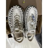 ราคา KEEN สีครีม มือ1 เบอร์39 (14979645165)