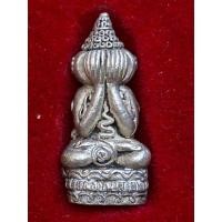 ราคา พระปิดตายันต์ยุ่ง หัวจรวด หรือเรียกอีกชื่อว่า ปิดตาโชคเกษม พิมพ์เล็ก เนื้อเงิน 1ใน999องค์ (42255796083)