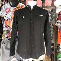 ราคา เสื้อเชิ้ต แขนยาว คอจีน สีดำกุ๊นขอบคอสีขาว มีกระเป๋า (2848664097)