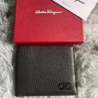 ราคา กระเป๋าสตางค์ใบสั้นหนังแท้ แบรนด์ SALVATORE FERRAGAMO (15627542101)