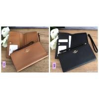 ราคา Coach แท้ ✔️ พร้อมส่ง กระเป๋าสตางค์ใบยาว มีสายคล้องมือ | Coach Long Wallet (2560525857)