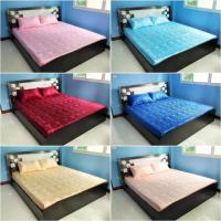 ราคา ชุดผ้าปูที่นอนผ้าแพร 6 ฟุต 5 ชิ้น สีน้ำตาลทอง ลวดลายกนกไทย (10504887056)