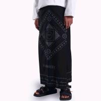 ราคา ROUGHNECK สรง | ROUGHNECK X MANGO SARONG (16669749011)