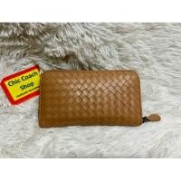 ราคา ส่งต่อ กระเป๋าสตางค์ใบยาว Bottega หนังสาน (24864305318)