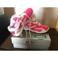 ราคา รองเท้าผ้าใบผู้หญิง ยี่ห้อ YONEX (863048981)