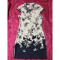 ราคา กี่เพ้ามือ 2 Size M ราคา 100 #กี่เพ้า #กี่เพ้ามือสอง #กี่เพ้ามือ2 (9014050602)