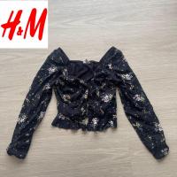 ราคา มือสอง H&M ครอปทอปสีดำลายดอก (18785979692)