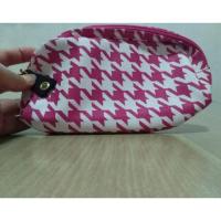 ราคา กระเป๋าใส่เครื่องสำอาง ESTEE LAUDER ของใหม่ ราคา 50 บาท (1070721733)