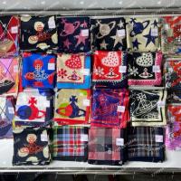 ราคา [ พร้อมส่ง ] Vivienne Westwood Handkerchief ผ้าเช็ดหน้าโพกหัวได้ ลิขสิทธิ์แท้ (43102056837)