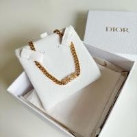 ราคา รบกวนสอบถามก่อนกดสั่งซื้อ Like new ‼️ Dior choker ปี2023 อะไหล่ทอง สภาพสวย อะไหล่วิ้งๆเลยค่า เพชรครบ (29430200086)