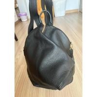 ราคา กระเป๋าเป้หนังแท้งานแบรนด์ The Van มือสอง ของแท้% สภาพยังสวย ไม่มีตำหนิปริขาด (26822320500)