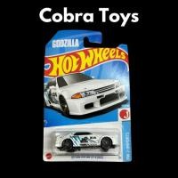 ราคา Nissan Skyline GT-R (R32) R32 Godzilla - Cobra Toys - Hot Wheels - รถโมเดลสเกล 1:64 (42777072473)