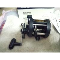 ราคา รอกตกปลาฉลาม บึก สวาย หน้าดิน ลงเล SHIMANO TR 100 (7600827795)