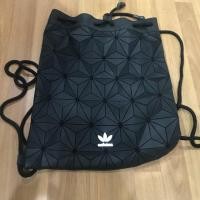 ราคา Adidas bag : Busket Gym Sack 3Dใช้เอง มือสองของแท้ 100% สภาพใหม่ 99% พร้อมส่ง (1258028711)