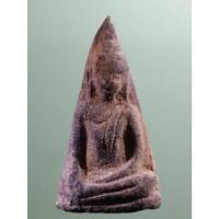 ราคา Antig ON Shopee 5428 พระเนื้อดินพิมพ์สามเหลี่ยม บางคนดูเป็นพระนางพญา บางคนดูเป็นพระร่วงนั่ง บางคนดูเป็นพระเกจิ บางคนก (29811462238)