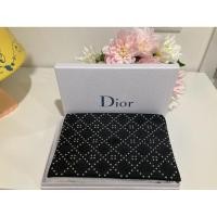 ราคา กระเป๋าใส่ของDiorEXCLUSIVE POUCHnewของเเท้100%ขนาด10x6.5นิ้วสีดำ (48003738127)