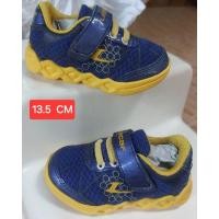 ราคา ✨️ มือ 2 รองเท้าแบรนด์แท้  Lecaf✨️ (29954339317)