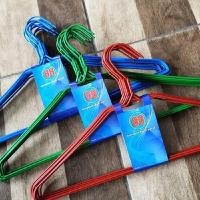 ราคา ที่แขวนลวดเคลือบสี | ที่แขวนลวด บรรจุ 10 ชิ้น | ที่แขวนป้องกันสนิม | ไม้แขวนเสื้อผู้ใหญ่ ไม้แขวนเสื้อ (53551945709)