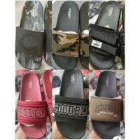 ราคา CC DOUBLE O รองเท้าแตะ แบรนด์แท้ 100% (3797704464)