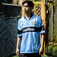 ราคา เสื้อบอลวินเทจ โอเวอร์ไซส์ คอปก ทรงสตรีท ลายเรียบๆ สไตล์ยุค 90 (28400119454)