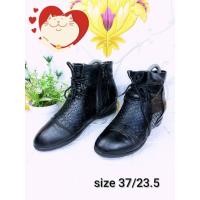 ราคา บูทหนังไซส์37/23.5 หนังนิ่ม มือสอง สภาพใหม่ (29260102246)