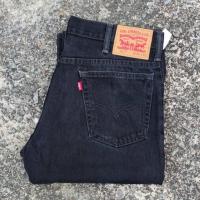 ราคา J7/35 กางเกงยีนส์มือสอง 517 กระดุม 4460 ผลิต Nicaragua ปี 2016เอววัดจริง 35"ยาวทั้งตัว 42.5"ขา 9.5" (27077319464)