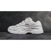 ราคา Fila Ray Size41.5/26.5Cm มือสอง ของแท้ (22674662348)