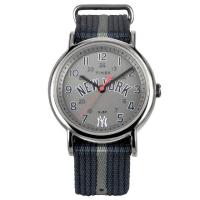 ราคา Timex TM-TW2T54900 Weekender MLB Tribute Collection นาฬิกาข้อมือผู้ชายและผู้หญิง ฿1,260 (ราคาเต็ม ฿3,600) (13925293525)