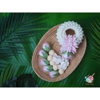 ราคา พวงมาลัยถักสีชมพู พวงมาลัยไหมพรมสีชมพู พวงมาลัยโครเชต์ พวงมาลัยดอกไม้ (22807399690)
