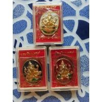 ราคา พระพิฆเนศวร์ลงยาพ่อท่านคล้อย รุ่น ๗ รอบ มหามงคล วัดภูเขาทอง พัทลุง(คละสี)#พระเครื่อง#พระเหรียญ (22619023914)