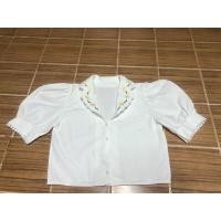 ราคา เสื้อแขนตุ๊กตา สีขาว ปักดอก (5466514017)