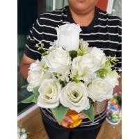 ราคา พานดอกไม้สีขาว ( พานดอกกุหลาวสีขาว รุ่น TEW พร้อมดอกแซม+ใบแซม ) พานสวยๆๆแน่นๆๆ พานพุ่ม ดอกกุหลาบแน่นๆๆ จัดเต็ม (57900236657)