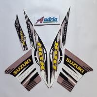 ราคา สติ๊กเกอร์มอเตอร์ไซค์ Suzuki Nex 2013 Striping สีขาว-ชมพู (48352208759)