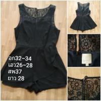 ราคา Lyn around romper playsuit จัมพ์สูท lyn around ขาสั้นสีดำ (22271821406)