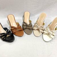 ราคา รองเท้าส้นสูงสวม6ขาผูกโบว์ พร้อมส่ง. (26986583544)