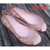 ราคา crocs มือสองเด็กผู้หญิงขนาด 22 cm. (29416741889)