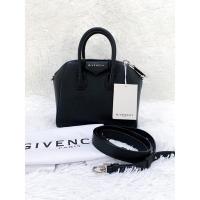 ราคา มือสอง-Y19 Givenchy Givenchy Mini Antigona Tote Bag อปก.ถุงผ้า การ์ด!! โอนตรง 29,000฿ (13491327591)