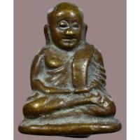 ราคา หลวงพ่อเงิน น่าเก็บสะสม เนื้อสวยๆ (47451116571)