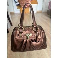 ราคา กระเป๋า Samantha Thavasa มือสอง ของแท้% สภาพดี หนังมีร่องรอยการใช้งาน แต่ไม่มีตำหนิปริขาดหรือลอกใดๆ (29130575271)