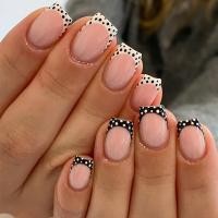 ราคา สั้นสแควร์สั้นรูปไข่สวมใส่เล็บสไตล์เรียบง่ายสีดําสีขาวเสือดาวพิมพ์ฝรั่งเศสด้านข้างสวมใส่เล็บปลอม (58051519944)